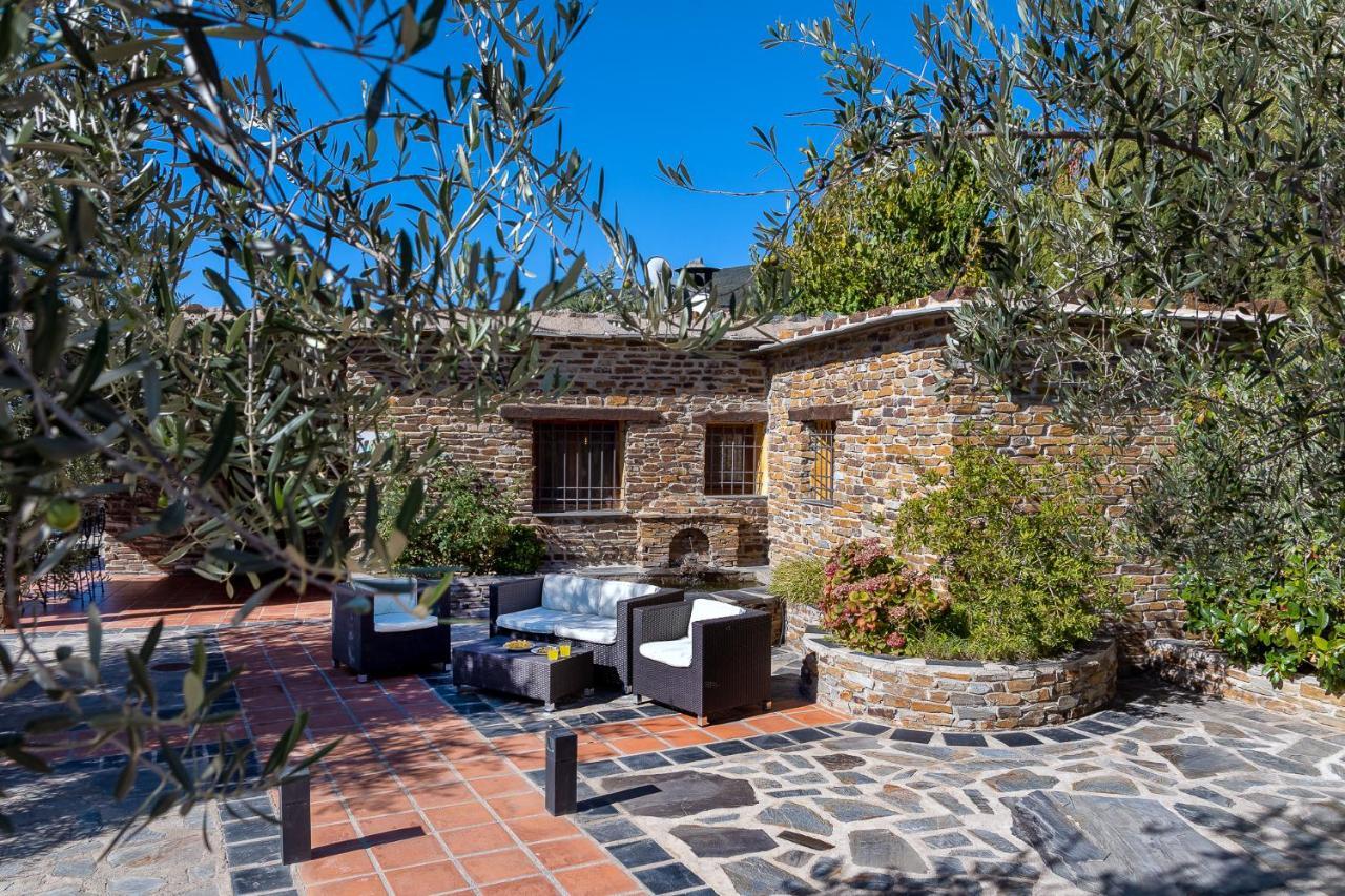 Cortijo La Loma De La Alpujarra Villa Pitres Kültér fotó